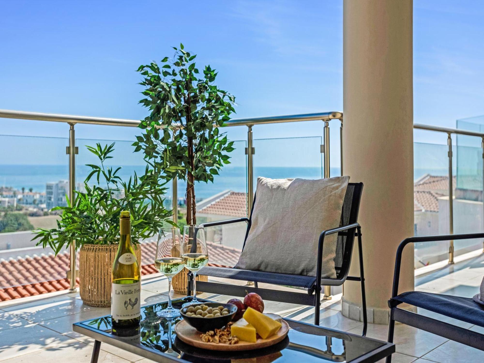 Sanders Seaview Klorakas Phòng bức ảnh